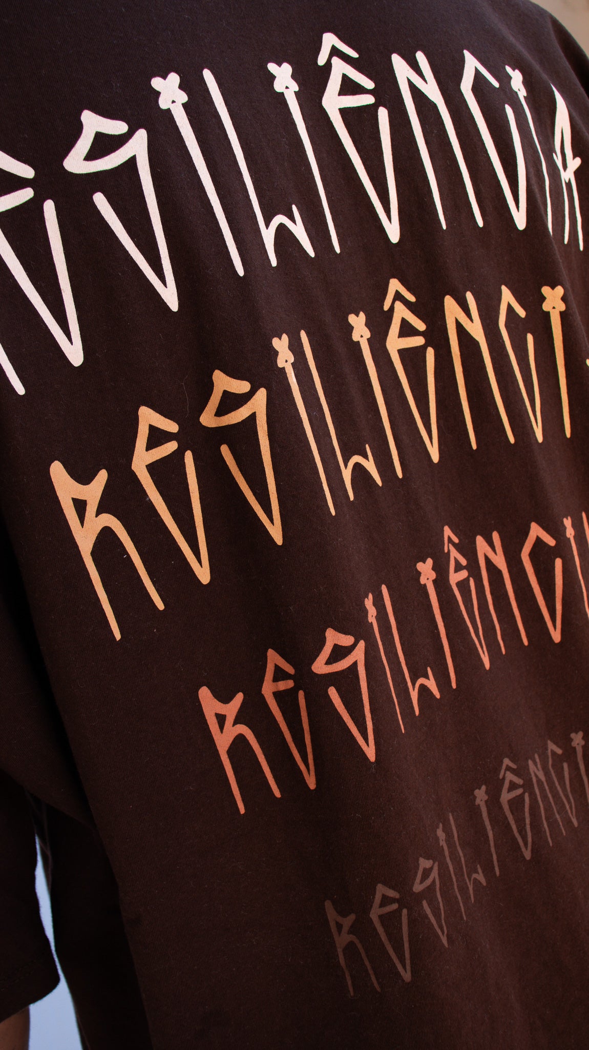 RESILIENCIA NA PELE . Camiseta Oversized Streetwear – Malha Penteada Premium 100% Algodão