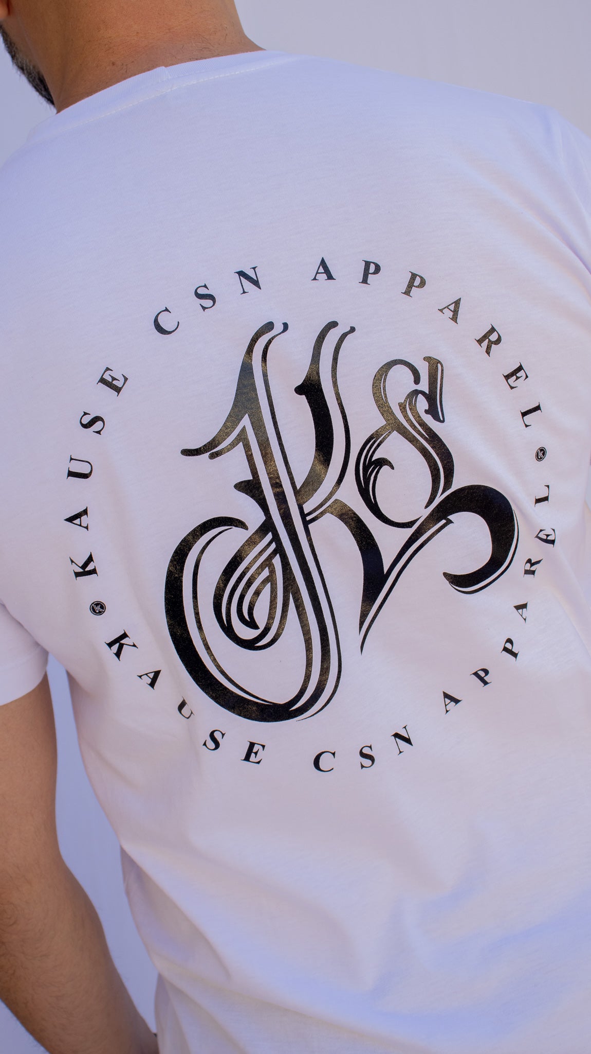 LADO B- Camiseta Slim. 100%Algodão. Autenticidade e Estilo.