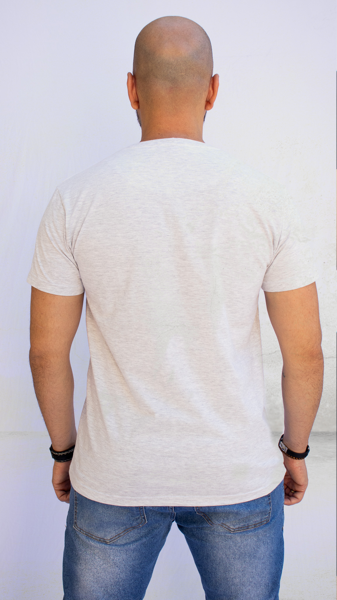 ESPÍRITO LIVRE- Camiseta casual para quem busca praticidade sem abrir mão do estilo.