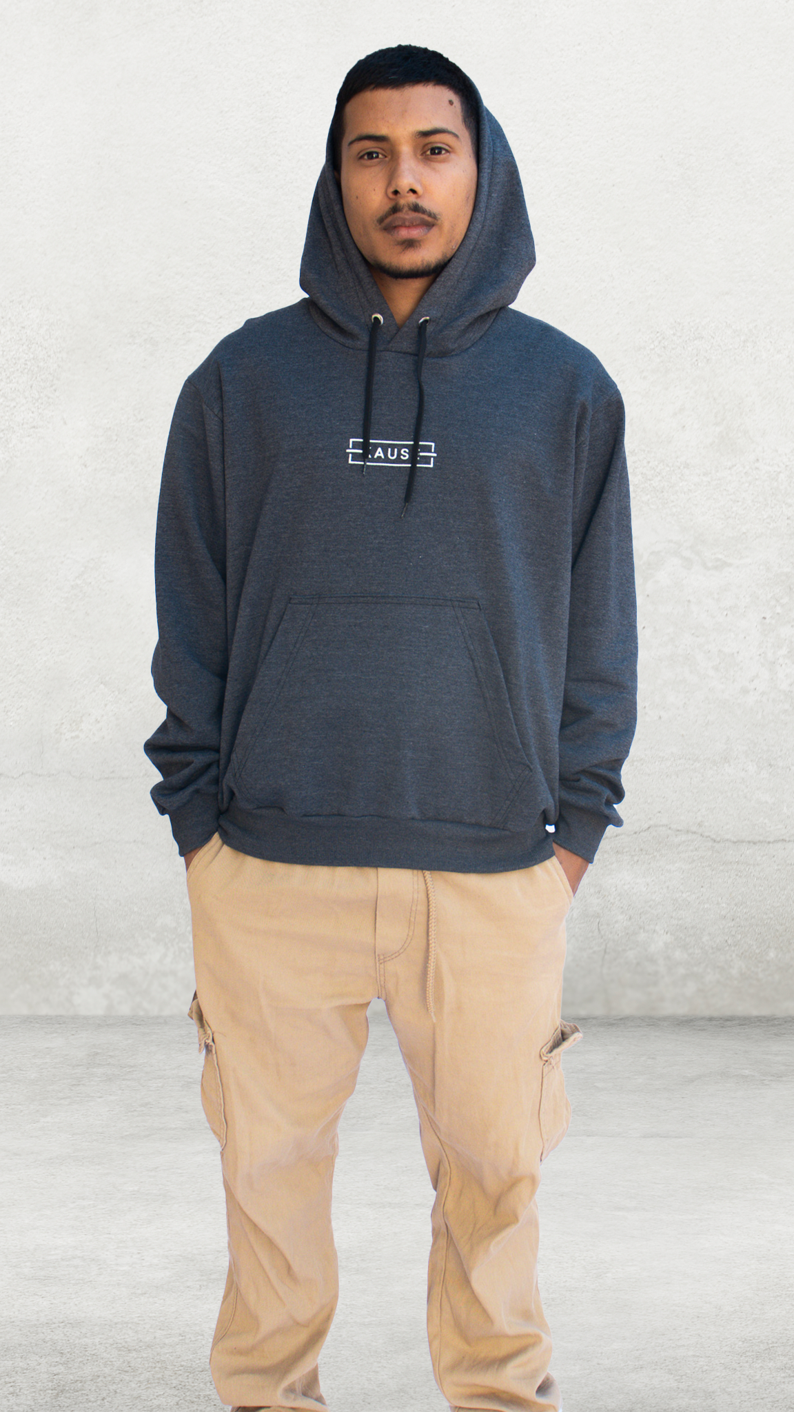 ECLIPSE - Moletom Modelo Canguru  – Conforto e Estilo com Detalhes que Brilham no Escuro.