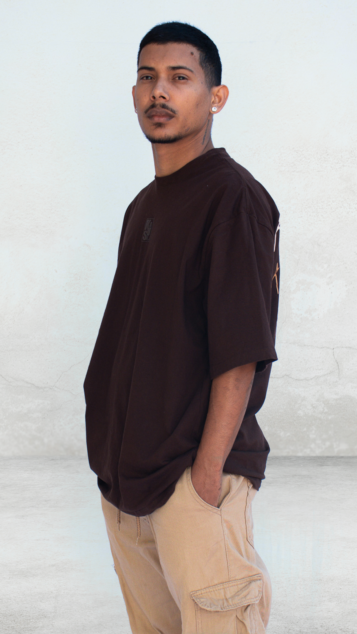 RESILIENCIA NA PELE . Camiseta Oversized Streetwear – Malha Penteada Premium 100% Algodão